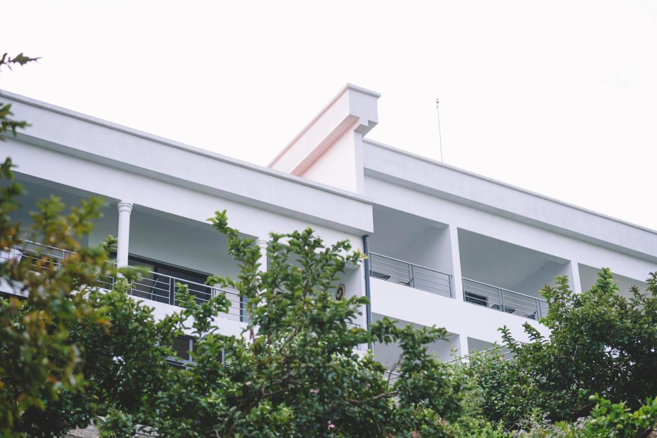 Inn On The Lake Kibuye Exterior photo