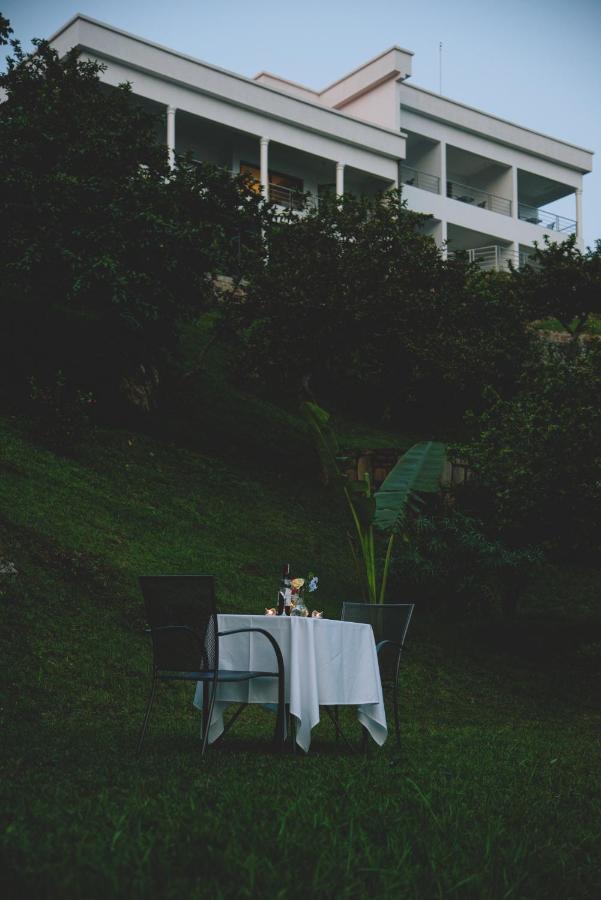 Inn On The Lake Kibuye Exterior photo