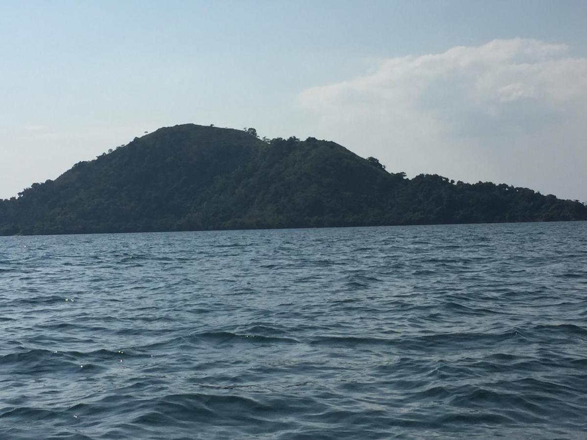 Inn On The Lake Kibuye Exterior photo